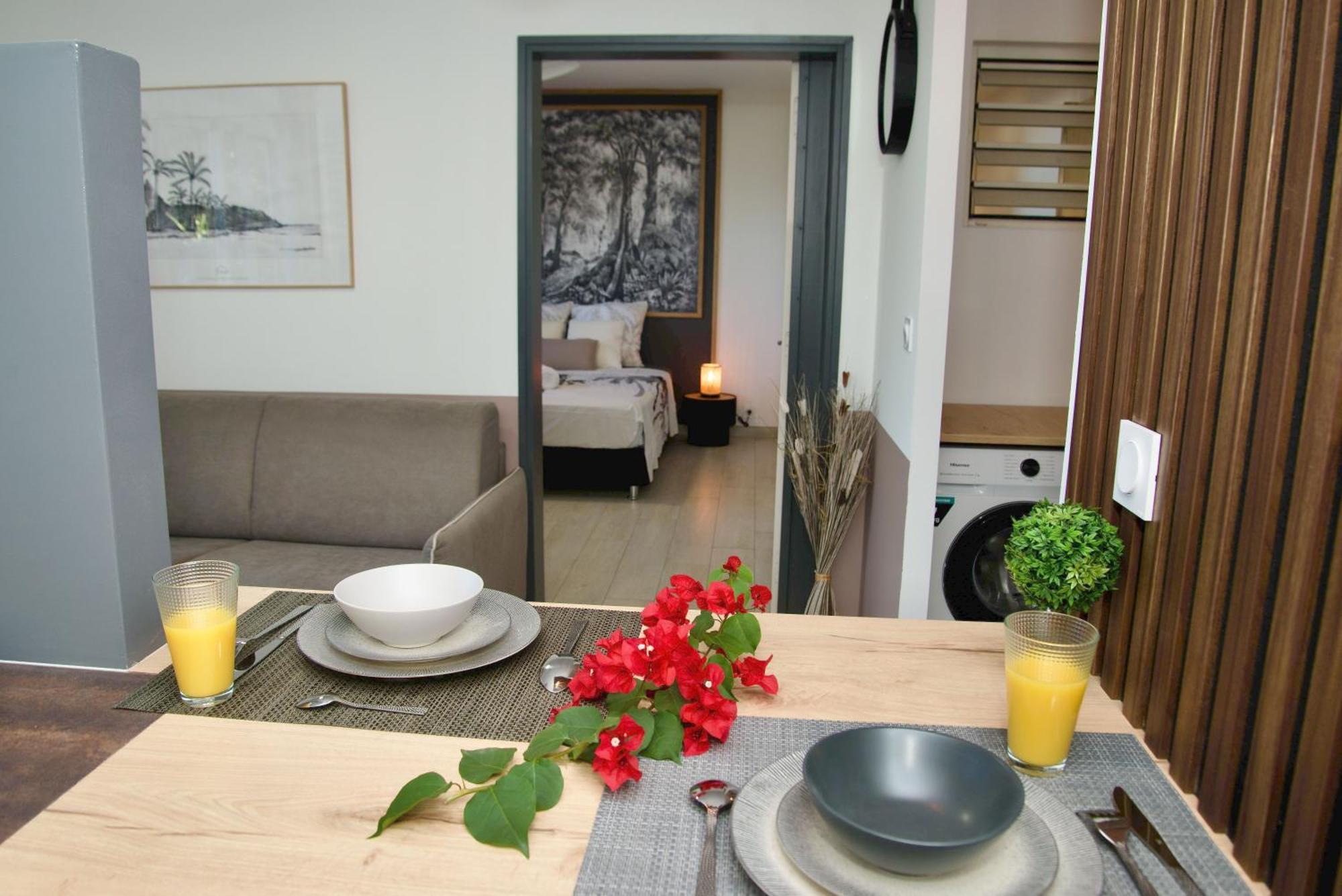 Chez Nathalie Et Jean Hugues Lägenhet Le Onzieme Exteriör bild